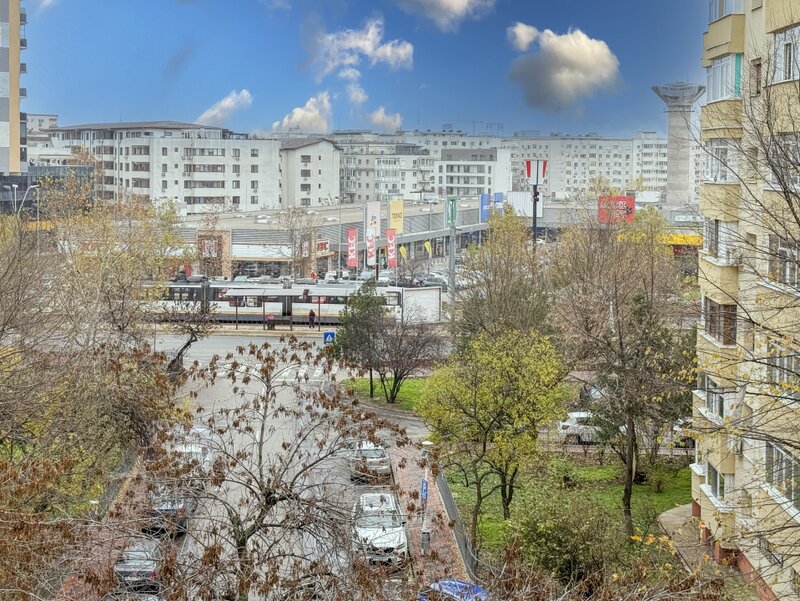 Dristor Apartament 2 camere  Mobilat  Spatios  Gata de mutat.